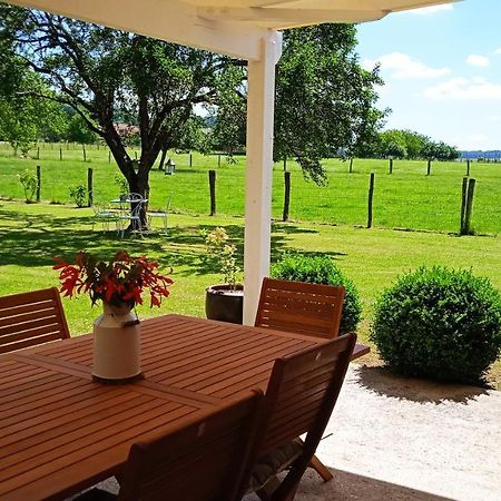 La Taniere Douce Bed & Breakfast Soulaucourt-sur-Mouzon Екстериор снимка